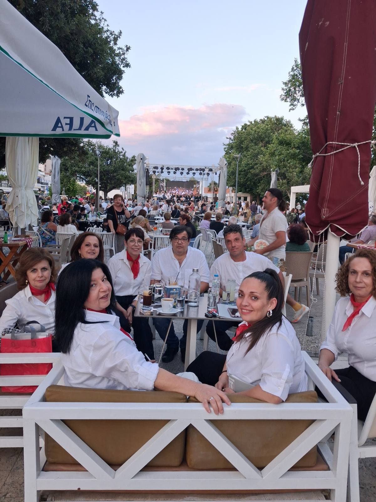 ECHO – Contemporary Hellenic Vocal Ensemble — 3